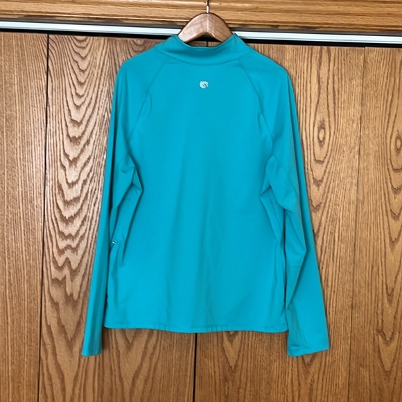 In motion Women’s Athletic Zip up. Size XL. - Picture 2 of 5
